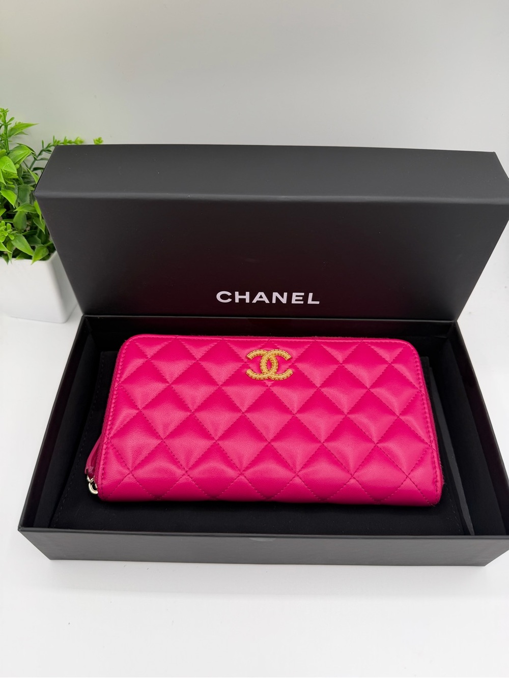 CHANEL Quilted Zip-Around Wallet in Hot Pink with Gold CC Michrochip ❤️🔥